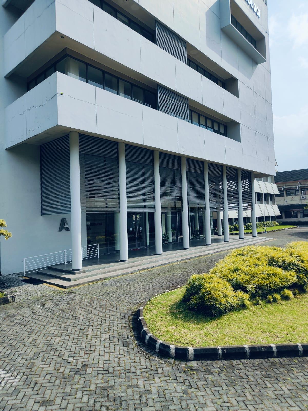 WhatsApp Image 2025-11-21 at 08.14.20_88556f34